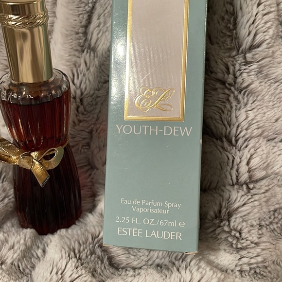 Estée Lauder Youth Dew Perfume NIB 2.25 fl Oz - Picture 2 of 2